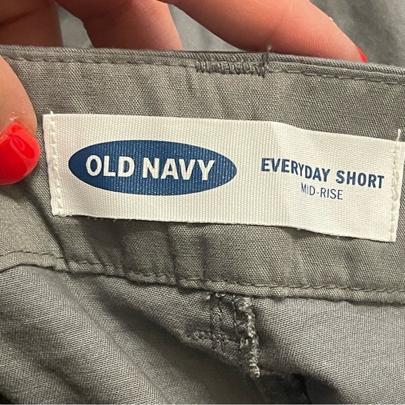 Old Navy Everyday Short Mid-Rise size 24 NWT - Picture 5 of 6